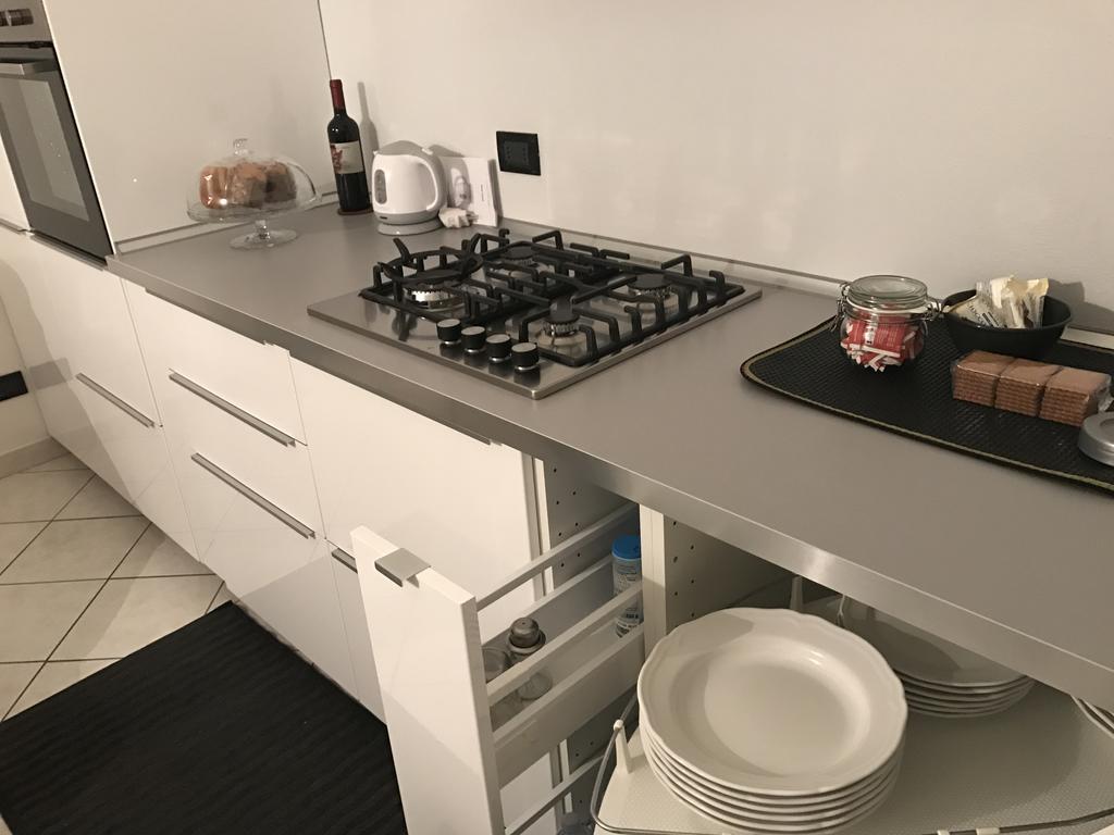 Sirtori 24 Apartment Флоренция Екстериор снимка